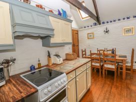 Heather Cottage - South Wales - 993726 - thumbnail photo 10
