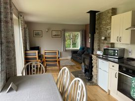 Whispering Pines Cottage - Dorset - 994791 - thumbnail photo 3