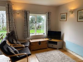 Whispering Pines Cottage - Dorset - 994791 - thumbnail photo 4