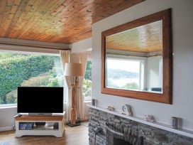 Dolphins - Devon - 995389 - thumbnail photo 6