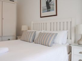 Yardarm - Devon - 995930 - thumbnail photo 28