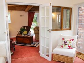 Cream Door Cottage - Cotswolds - 997700 - thumbnail photo 8