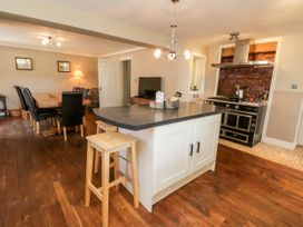 Plum Cottage - North Yorkshire (incl. Whitby) - 998097 - thumbnail photo 10