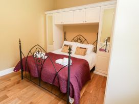 Plum Cottage - North Yorkshire (incl. Whitby) - 998097 - thumbnail photo 24