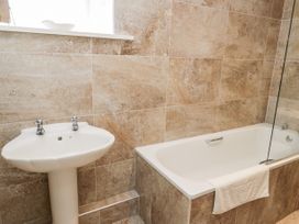 Plum Cottage - North Yorkshire (incl. Whitby) - 998097 - thumbnail photo 28