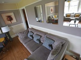 Roseburn - Scottish Lowlands - 998306 - thumbnail photo 6
