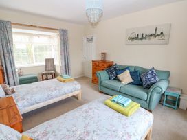Roselle - Lincolnshire - 998908 - thumbnail photo 22