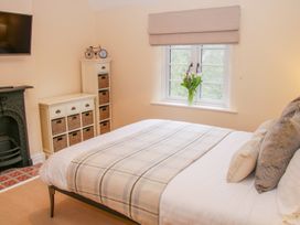 Tub Boat Cottage - Shropshire - 999464 - thumbnail photo 13
