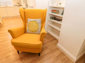 West Cliff Apartment - North Yorkshire (incl. Whitby) - 999913 - thumbnail photo 8