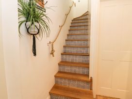 West Cliff Apartment - North Yorkshire (incl. Whitby) - 999913 - thumbnail photo 19