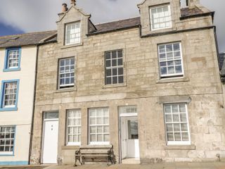 Maimie’s Harbourview photo 1