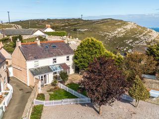 Ty Bach, Great Orme photo 1