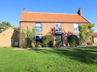 Hall Farm photo 1