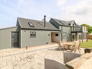 Glowty Brynbedw photo 1