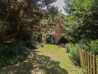 Sunny Cottage