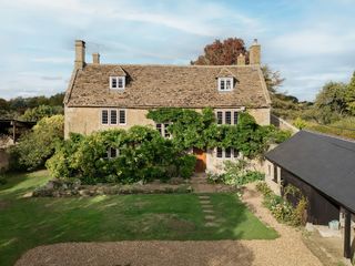 Reybridge House photo 1