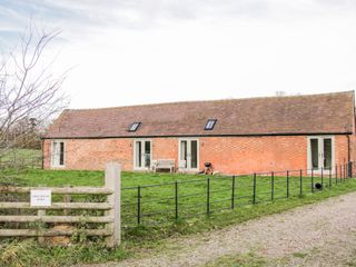 Treehouse Barn at Pitchford Estate photo 1