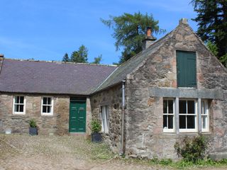 Steading Cottage - Craigievar Castle photo 1