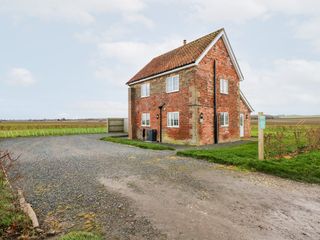 Red Brick Cottage photo 1