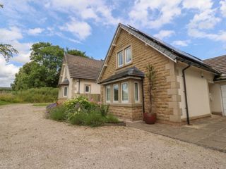 Low Orchard House photo 1