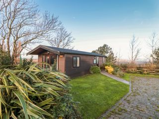 Holly Lodge photo 1