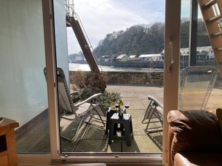 48A South Snowdon Wharf photo 1