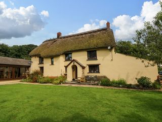 South Honeycroft Thatch photo 1