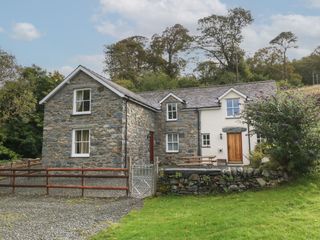 Tyn Llwyn photo 1