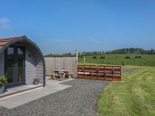 Nebo Pod photo 1