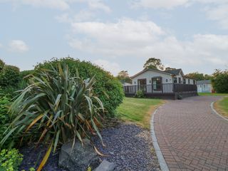 27 Brocklehurst photo 1