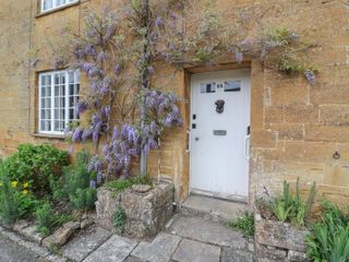 Two Towers Cottage photo 1