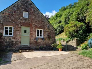 Anvil Cottage photo 1
