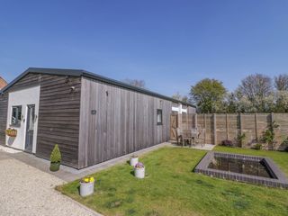 Oldwyche Barns photo 1