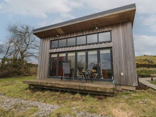 Tirlaggan Studio photo 1