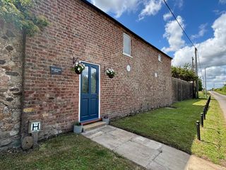 The Old Coach House at The Vicarage photo 1