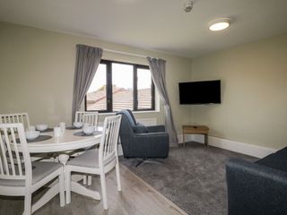 Seashell Suite at Marine Court