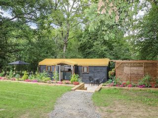 Charltons Hollow Cabin photo 1
