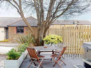 Summerleaze Cottage 2 Spa