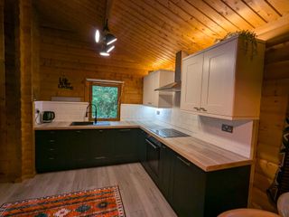 Pineshadow Lodge