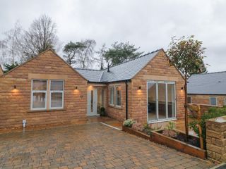 Oakwood Mews photo 1