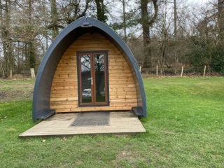 Bracelands - Cosy Pod 4