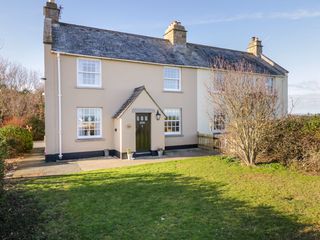 2 Old Coastguard House photo 1