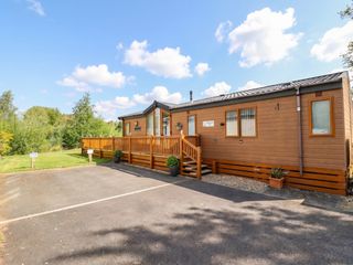 P and M Luxury Lodge BR15