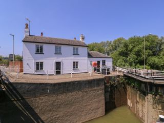 The Lock House photo 1