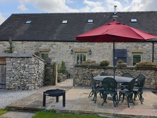 Spingle Barn photo 1