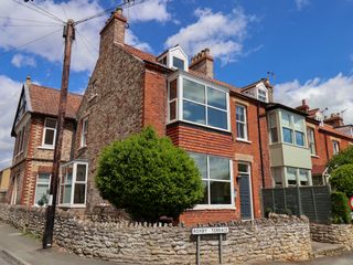 1 Roxby Terrace photo 1