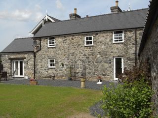 Y Bwythyn at Henfaes photo 1