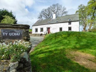 Ty Uchaf photo 1