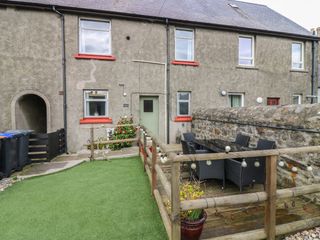 Thain House photo 1