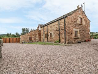 Rose Hips Barn photo 1